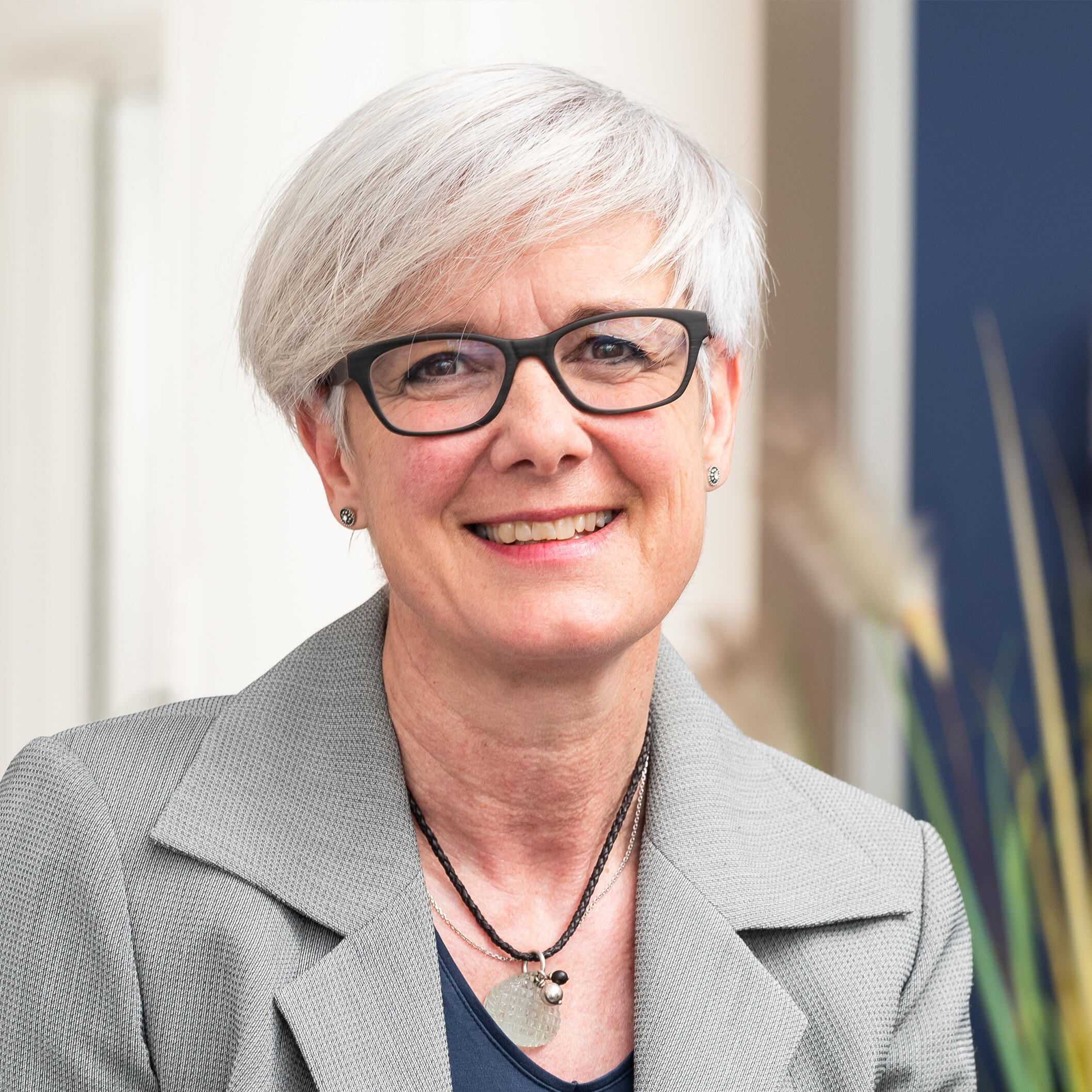 Ihre Ansprechpartnerin